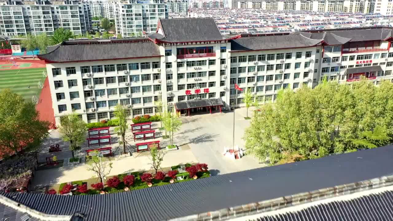 告诉你一个成绩卓越的青州一中